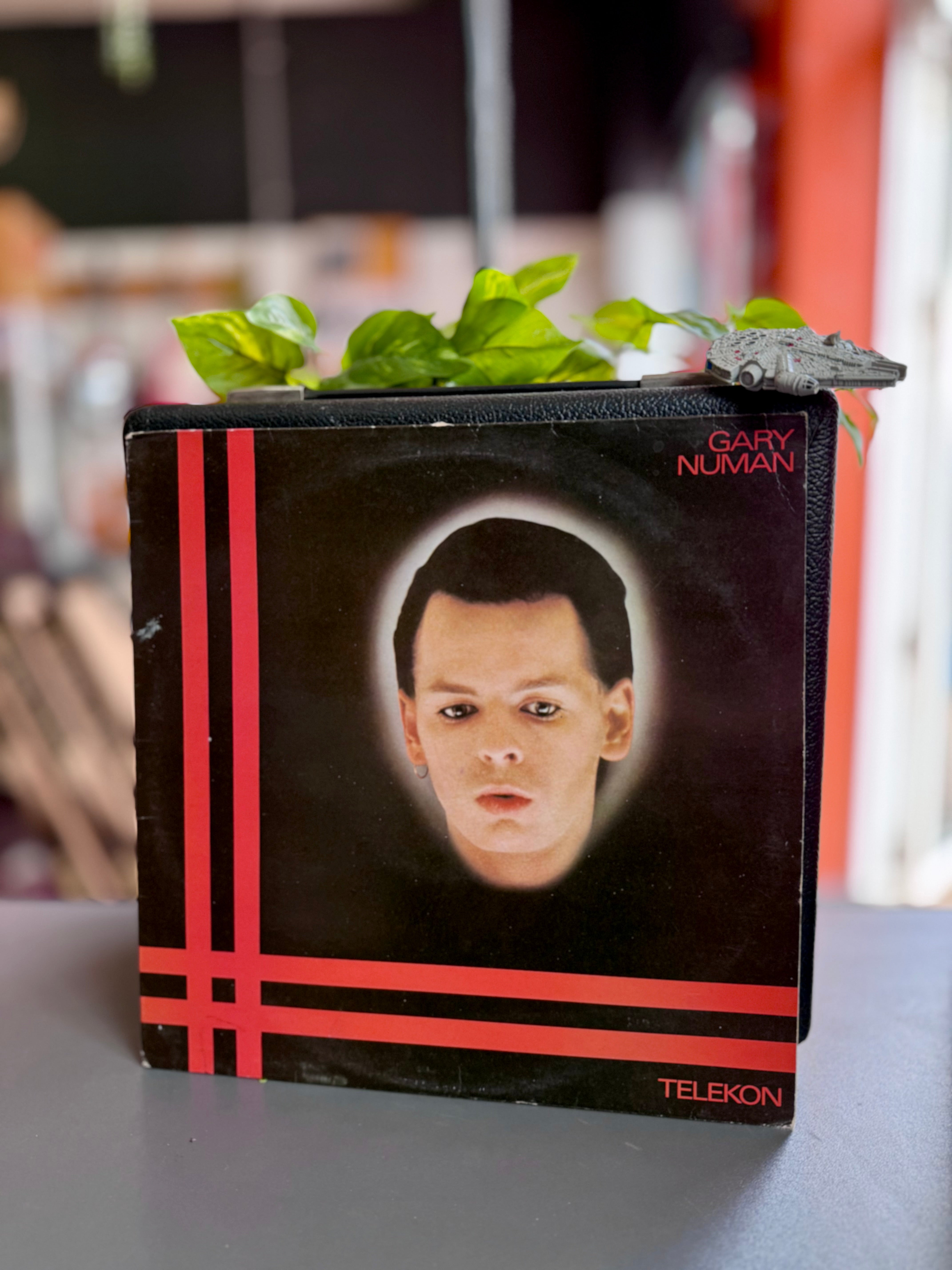 Gary Numan | Telekon | 1980 Pressing | Vintage Vinyl Gary Numan | Telekon | 1980 Pressing | Vintage Vinyl